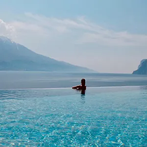 https://hotel-panorama-limone-sul-garda.it-lombardy.com